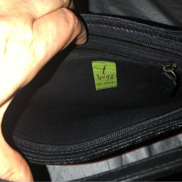 T-Bags Heart Clutch Two Tone Magenta & Black - Picture 7 of 9